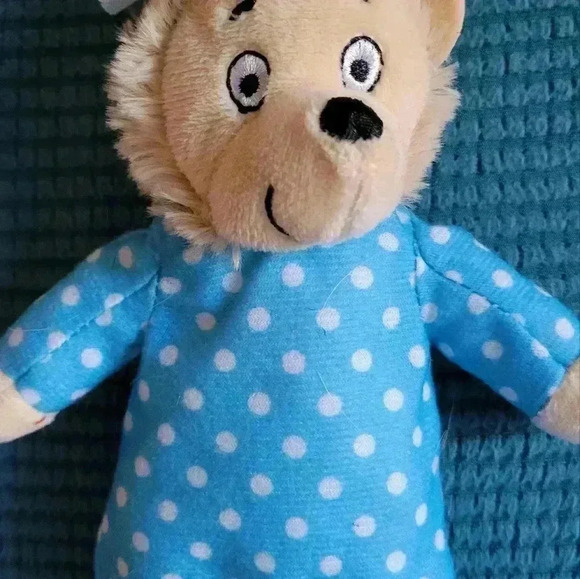 Berenstain Bears- Momma Bear Plush - Picture 2 of 3